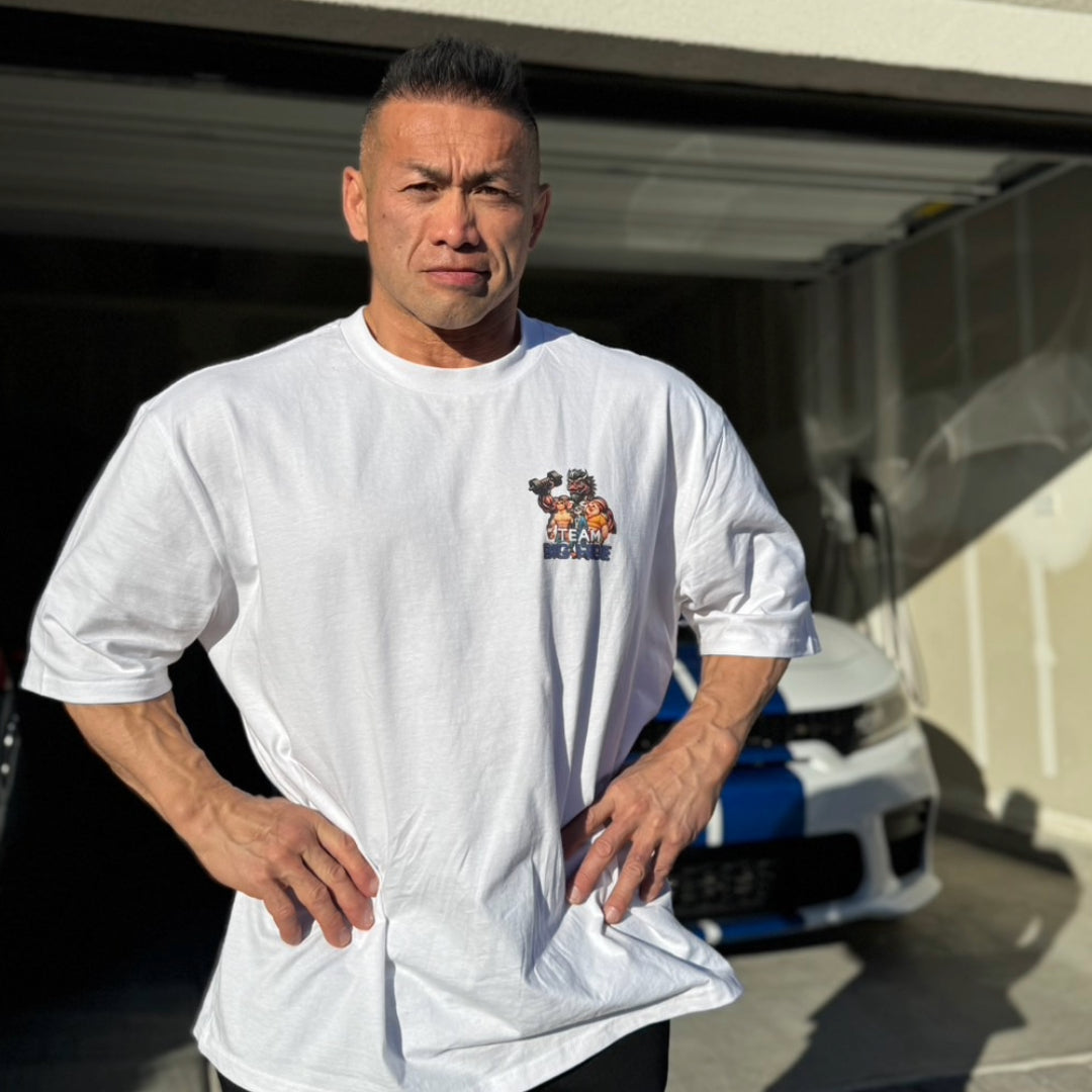 【期間限定販売】TEAM BIG HIDE だけれども ビッグフィット ゆったりTEE